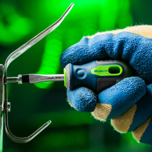 Набор отверток универсальный, CrV, трехкомпонентные рукоятки, 8 предметов Сибртех по ценам производителя в Екатеринбурге с доставкой по всей России