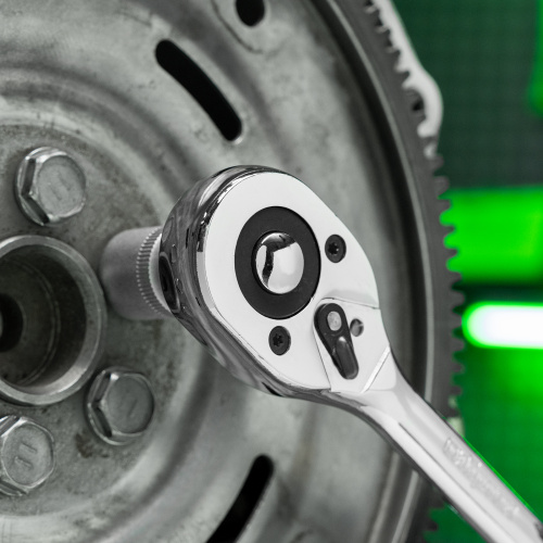 Ключ-трещотка 1/2", 45 зубьев, с быстрым сбросом, CrV, хром Сибртех по ценам производителя в Екатеринбурге с доставкой по всей России