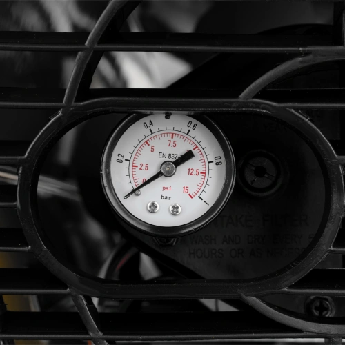 Дизельная тепловая пушка DHG-45i, 45 кВт, 1000 м3/ч, прямой нагрев, электронный термостат Denzel по ценам производителя в Екатеринбурге с доставкой по всей России