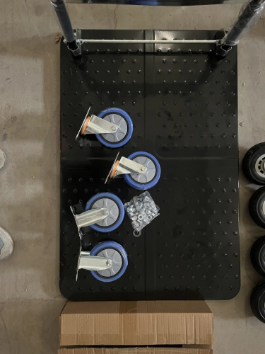 Тележка платформенная 650 кг TOR PH650 (890x590) со складной ручкой (пластиковые колеса 125 мм) по ценам производителя в Екатеринбурге с доставкой по всей России