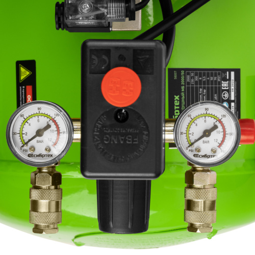 Компрессор безмаслянный малошумный МБ 2000/50, 2000 Вт, 50л, 300 л/мин Сибртех по ценам производителя в Екатеринбурге с доставкой по всей России