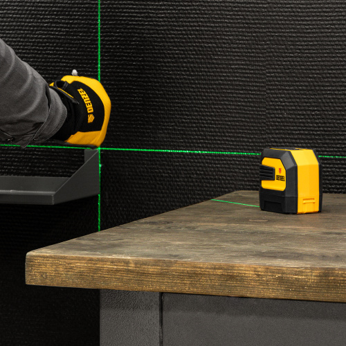 Лазерный уровень LX 03 Green, 30 м, 520 нм, резьба 1/4" Denzel по ценам производителя в Екатеринбурге с доставкой по всей России