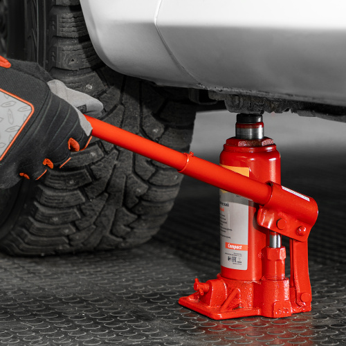 Домкрат гидравлический бутылочный 5 т, h подъема 180-340 мм Sparta Compact купить в Москве с доставкой по всей России | ProtosMarket.ru