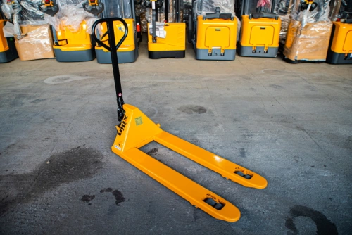 Тележка гидравлическая 2500 кг 1150 мм полиуретановые колеса XILIN DF-III по ценам производителя в Екатеринбурге с доставкой по всей России