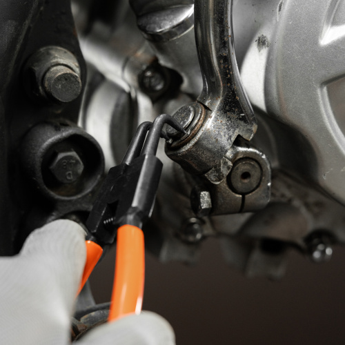 Съемник, 150 мм, для внешних стопорных колец, изогнутые губки (разжим) Sparta по ценам производителя в Екатеринбурге с доставкой по всей России