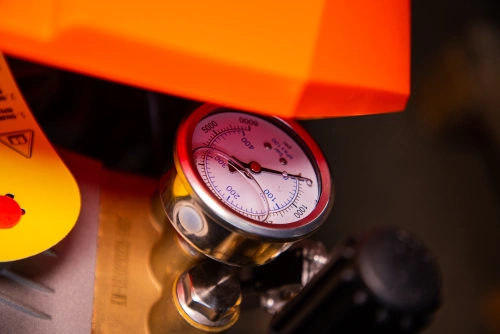 Мойка высокого давления с пистолетом 175 бар 3 кВт 220В  TOR EW 175-15 по ценам производителя в Екатеринбурге с доставкой по всей России