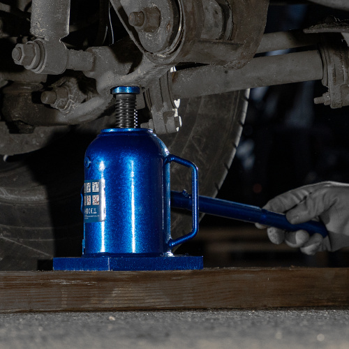 Домкрат гидравлический бутылочный телескопический, 8 т, H подъема 170-430 мм Stels по ценам производителя в Екатеринбурге с доставкой по всей России