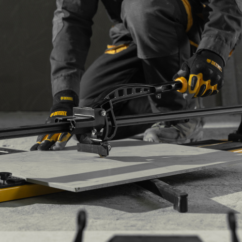 Плиткорез рельсовый 800х16мм, каретка на подш., стальная станина, усил. рукоятка-пенал Denzel по ценам производителя в Екатеринбурге с доставкой по всей России