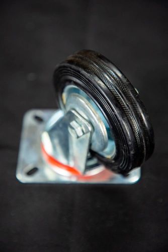 Колесо поворотное резина SC 42 100 мм (Y) по ценам производителя в Екатеринбурге с доставкой по всей России