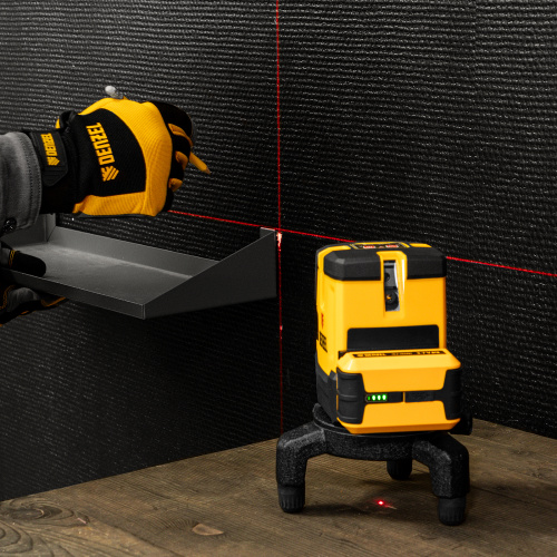 Лазерный уровень LX 05 Red, 20 м, 635 нм, аккумулятор Li 5200 mAh, резьба 5/8" Denzel по ценам производителя в Екатеринбурге с доставкой по всей России