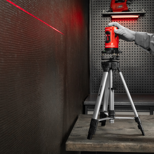 Лазерный уровень самовыравнивающийся, 150 мм, штатив 1150 мм, набор в пластиковом кейсе Matrix по ценам производителя в Екатеринбурге с доставкой по всей России