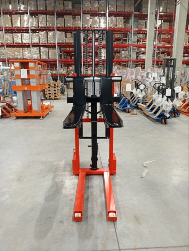 Штабелер гидравлический 1,5 т 2,0 м TOR CTY-EH с раздвижными вилами по ценам производителя в Екатеринбурге с доставкой по всей России