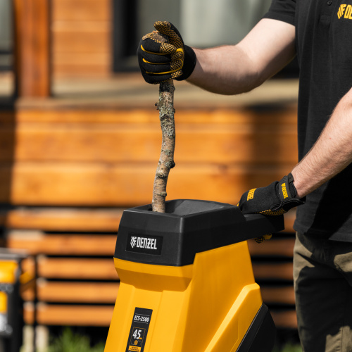 Измельчитель садовый электрический ECS-2500, 2500 Вт, 45 мм Denzel по ценам производителя в Екатеринбурге с доставкой по всей России