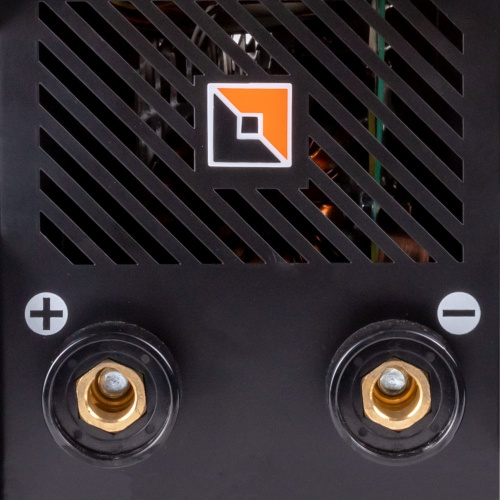 Сварочный аппарат UNO MMA 200 SYN купить в Москве с доставкой по всей России | ProtosMarket.ru