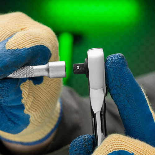 Ключ-трещотка 1/4", 45 зубьев, цельнометаллический, с быстрым сбросом, CrV, хром Сибртех по ценам производителя в Екатеринбурге с доставкой по всей России