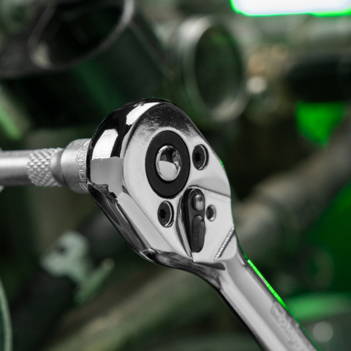 Ключ-трещотка 1/4", 45 зубьев, цельнометаллический, с быстрым сбросом, CrV, хром Сибртех по ценам производителя в Екатеринбурге с доставкой по всей России