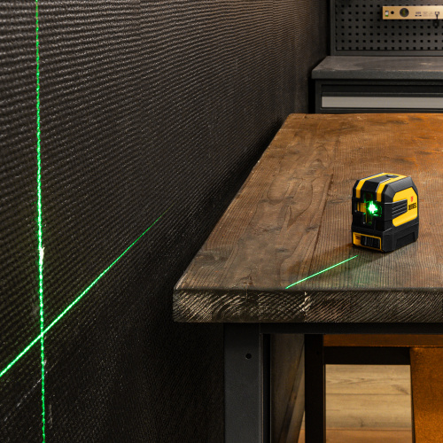 Лазерный уровень LX 03 Green, 30 м, 520 нм, резьба 1/4" Denzel по ценам производителя в Екатеринбурге с доставкой по всей России