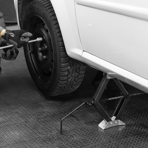 Домкрат ромбический винтовой универсальный ТУ 5.16-469-0213-04, 1.2 т, 75-345 мм по ценам производителя в Екатеринбурге с доставкой по всей России