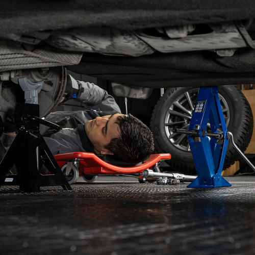 Ромбовый домкрат, 2 т, 110-390 мм Stels по ценам производителя в Екатеринбурге с доставкой по всей России