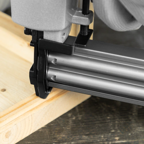 Нейлер пневматический для гвоздей от 10 до 32 мм Matrix по ценам производителя в Екатеринбурге с доставкой по всей России