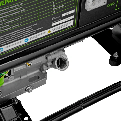 Генератор бензиновый БС-8000, 6,6 кВт, 230В, четырехтактный, 25 л, ручной стартер Сибртех по ценам производителя в Екатеринбурге с доставкой по всей России