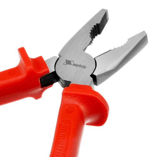 Плоскогубцы Econom, 160 мм, шлифованные, пластмассовые рукоятки Matrix по ценам производителя в Екатеринбурге с доставкой по всей России