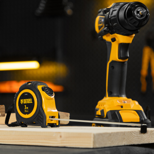 Рулетка 3м х 16мм, обрезиненный корпус, автоматическая фиксация Denzel по ценам производителя в Екатеринбурге с доставкой по всей России