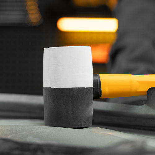 Киянка резиновая, 225 г, черно-белая, фибергласовая рукоятка c TPR покрытием Denzel по ценам производителя в Екатеринбурге с доставкой по всей России