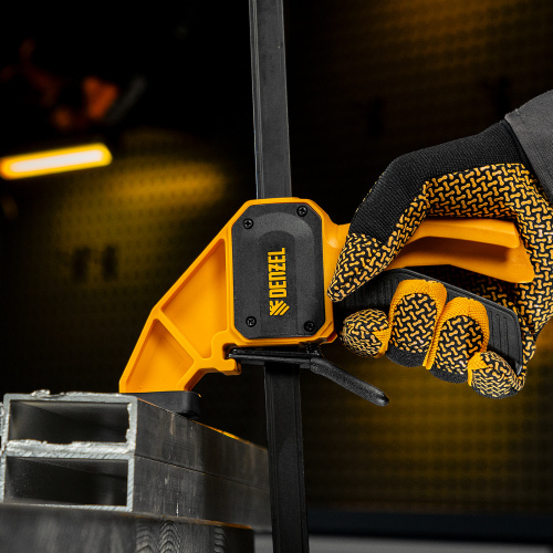 Струбцина F-образная, быстрозажимная, 300 х 80 мм, усиленный нейлоновый корпус Denzel по ценам производителя в Екатеринбурге с доставкой по всей России