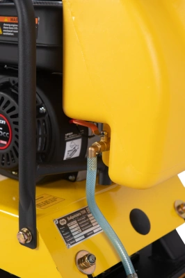 Виброплита 90 кг, 16кН (Loncin) бак, коврик, колесный комплект TOR C-90 по ценам производителя в Екатеринбурге с доставкой по всей России