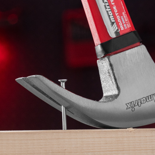 Молоток-гвоздодер, 450 г, боек c магнитом, фибергласовая обрезиненная рукоятка Matrix по ценам производителя в Екатеринбурге с доставкой по всей России