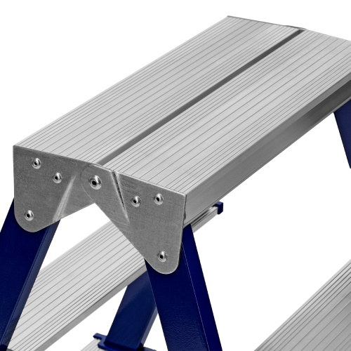 Стремянка двусторонняя 4 ступени, стальная, Сибртех по ценам производителя в Екатеринбурге с доставкой по всей России