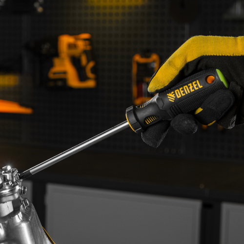 Отвертка PZ3x150 мм, CrV, трехкомпонентная рукоятка Denzel по ценам производителя в Екатеринбурге с доставкой по всей России