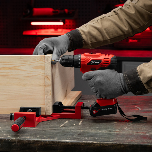 Струбцина угловая, быстрозажимная, 65/65 мм, двухкомпонентные обрезиненные рукоятки Matrix по ценам производителя в Екатеринбурге с доставкой по всей России