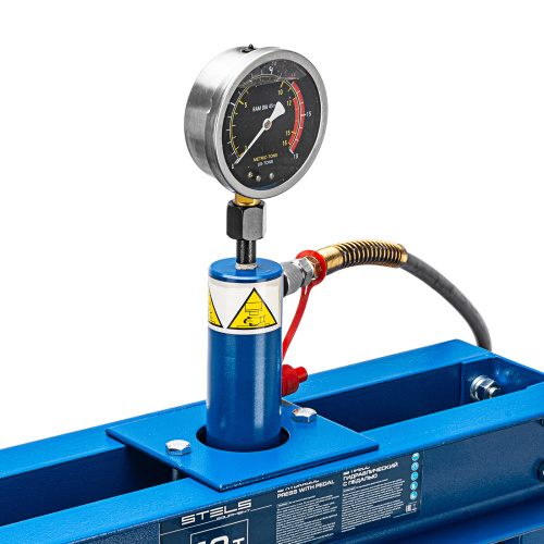 Пресс гидравлический с манометром и педалью, 12 т (комплект из 2 частей) Stels по ценам производителя в Екатеринбурге с доставкой по всей России
