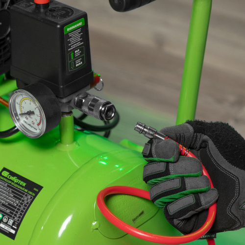 Компрессор безмаслянный малошумный МБ 1100/24,1100 Вт, 24 л, 170 л/мин Сибртех по ценам производителя в Екатеринбурге с доставкой по всей России