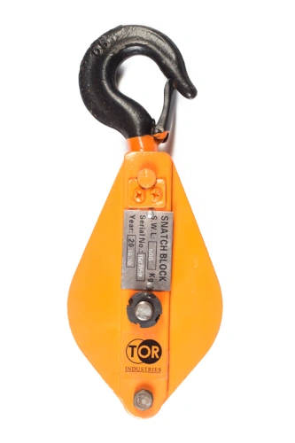 Блок монтажный однорольный с крюком TOR 1 т с откидной щекой (T) по ценам производителя в Екатеринбурге с доставкой по всей России