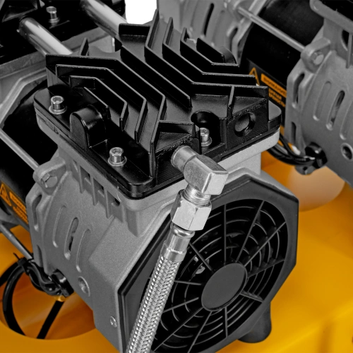 Компрессор безмасляный, малошумный  DLS 2250/100, 2250 Вт, 3x750, 100 л, 410 л/мин блок управления/ Denzel по ценам производителя в Екатеринбурге с доставкой по всей России