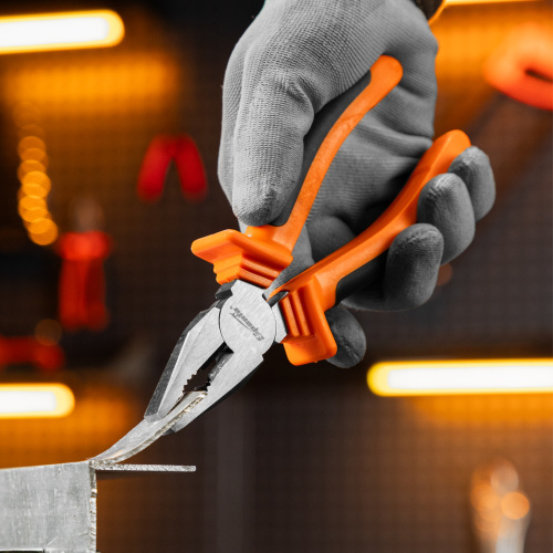 Плоскогубцы комбинированные Comfort, 180 мм, шлифованные, двухкомпонентные рукоятки Sparta по ценам производителя в Екатеринбурге с доставкой по всей России