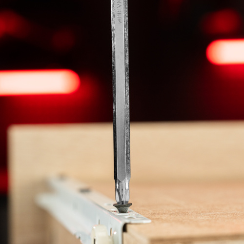 Отвертка комбинированная SL6/PH2 мм, CrV, антискользящая двухкомпонентная рукоятка Matrix по ценам производителя в Екатеринбурге с доставкой по всей России