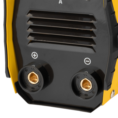 Аппарат инверторный дуговой сварки DS-200 Compact, 200 А, ПВ 70%, диаметр электрода 1.6-5 мм Denzel по ценам производителя в Екатеринбурге с доставкой по всей России