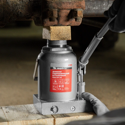 Домкрат гидравлический бутылочный, 30 т, h подъема 244-370 мм Matrix по ценам производителя в Екатеринбурге с доставкой по всей России