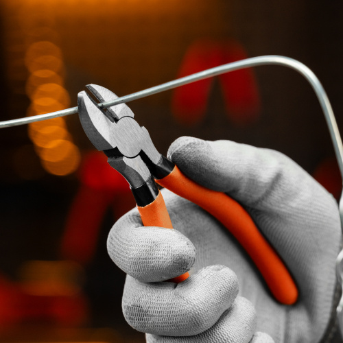 Набор губцевого инструмента №2, 3 предмета: плоскогубцы, бокорезы, клещи переставные Sparta по ценам производителя в Екатеринбурге с доставкой по всей России