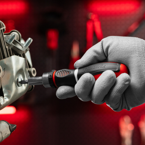 Отвертка реверсивная, набор бит, 12 шт, CrV Matrix по ценам производителя в Екатеринбурге с доставкой по всей России