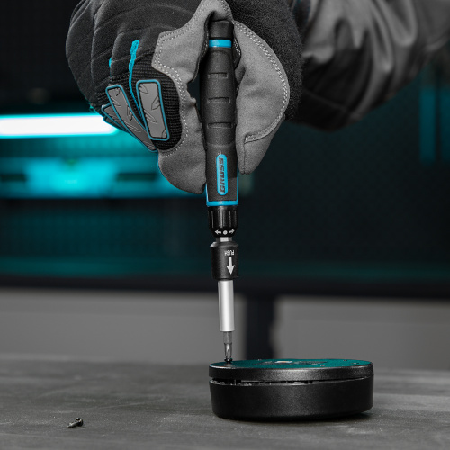 Отвертка с набором бит и торцевых головок для точных работ, гибкий привод, 48 шт, CrMo Gross по ценам производителя в Екатеринбурге с доставкой по всей России