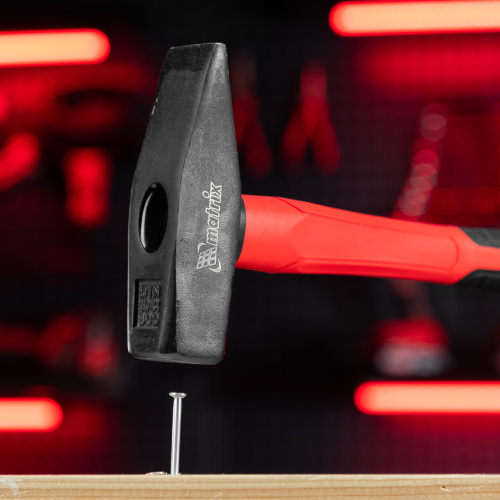 Молоток слесарный optimal, 800 г, фибергласовая обрезиненная рукоятка, квадратный боек Matrix по ценам производителя в Екатеринбурге с доставкой по всей России