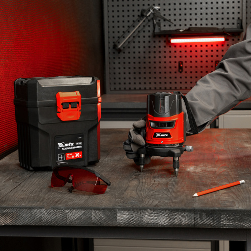 Лазерный уровень CRX-30R, 30 м, красный луч, батарейки, резьба 5/8" MTX по ценам производителя в Екатеринбурге с доставкой по всей России