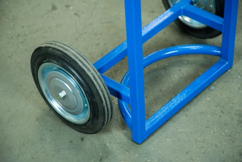 Тележка для пропановых баллонов TOR ПР-1, 1 баллон (литые колеса 250 мм) по ценам производителя в Екатеринбурге с доставкой по всей России