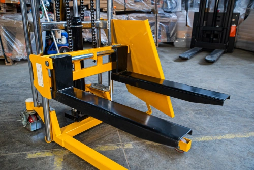 Штабелер гидравлический 0,4 т 1,1 м TOR PJ4110 облегченный по ценам производителя в Екатеринбурге с доставкой по всей России