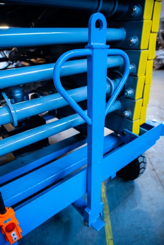 Подъемник ножничный передвижной аккумуляторный 500 кг, 12/14 м, 24/85 В/Ач TOR SJY-0,5-12 DC по ценам производителя в Екатеринбурге с доставкой по всей России